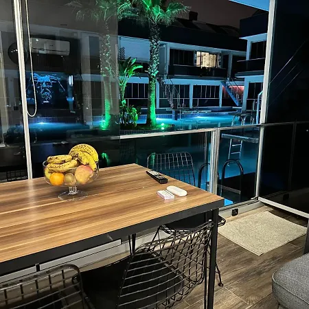 Apartment Essiz Konsept Daireden Havuza Ozel Girisli Antalya
