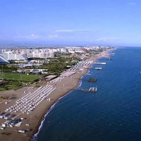 Essiz Konsept Daireden Havuza Ozel Girisli Antalya