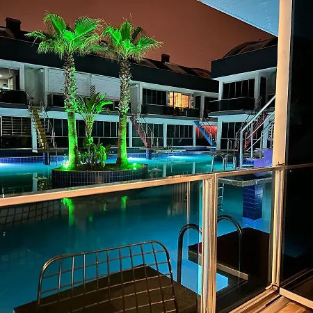 Apartment Essiz Konsept Daireden Havuza Ozel Girisli Antalya