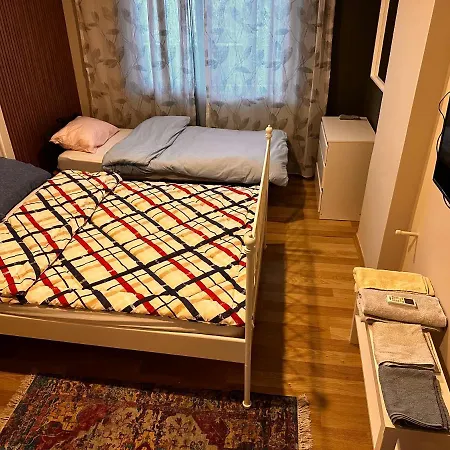Essiz Konsept Daireden Havuza Ozel Girisli Apartment *
